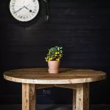 Okrągły stół drewniany ze starego drewna INDIANA Stoły drewniane