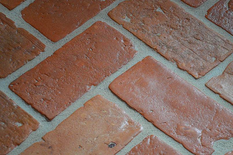 Płytki z cegieł na podłogę TORUŃSKIE Stare cegły na podłogę
